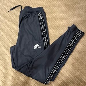 Adidas mens grey and black tapered fit athletic pants Mens small